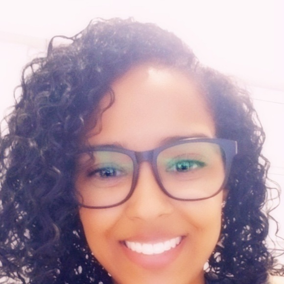 Meet your Posher, Randie - Picture 1 of 1